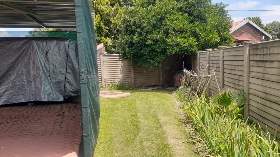 4 Bedroom Property for Sale in Bonanne Gauteng