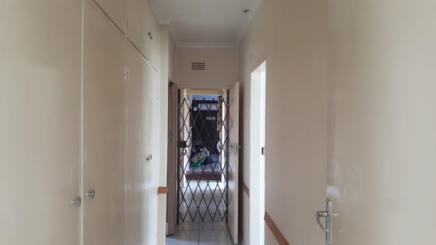 4 Bedroom Property for Sale in Bonanne Gauteng