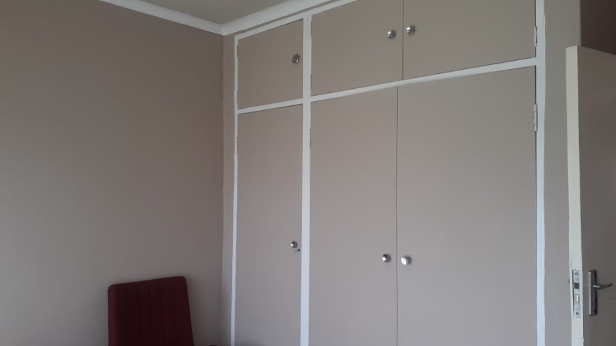 4 Bedroom Property for Sale in Bonanne Gauteng