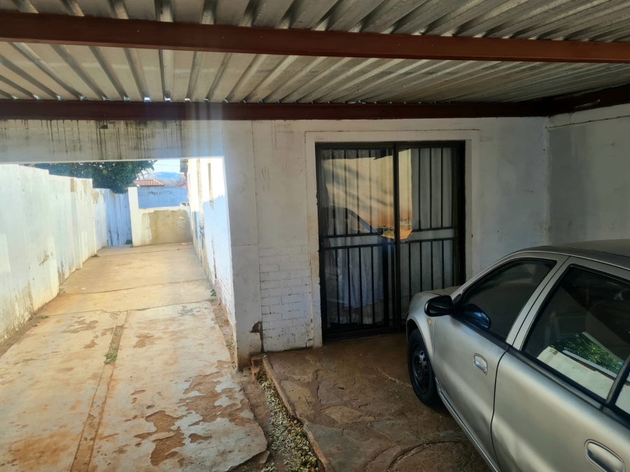 5 Bedroom Property for Sale in Kensington Gauteng