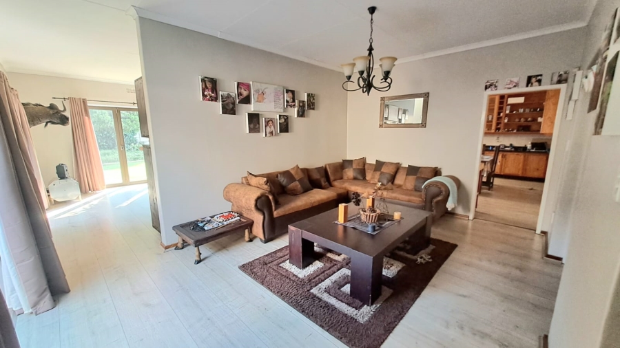 4 Bedroom Property for Sale in Three Rivers East Gauteng