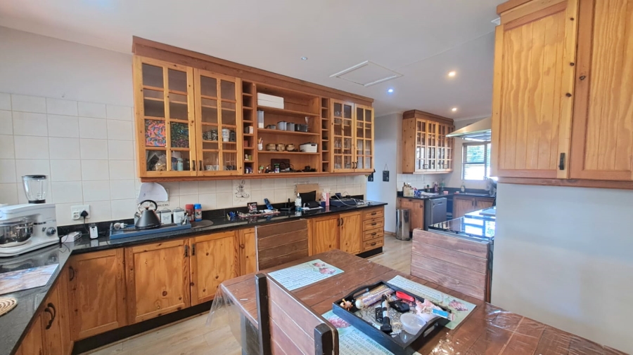 4 Bedroom Property for Sale in Three Rivers East Gauteng