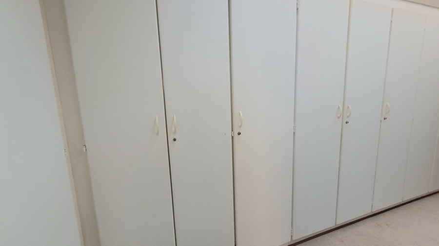 4 Bedroom Property for Sale in Three Rivers East Gauteng