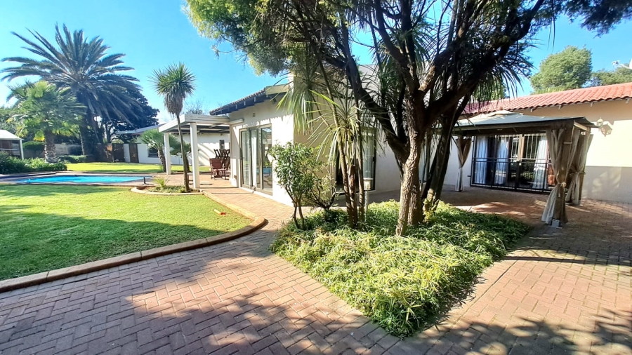 4 Bedroom Property for Sale in Three Rivers East Gauteng