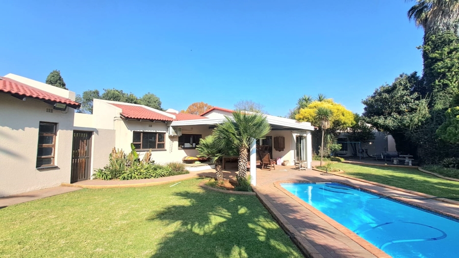 4 Bedroom Property for Sale in Three Rivers East Gauteng