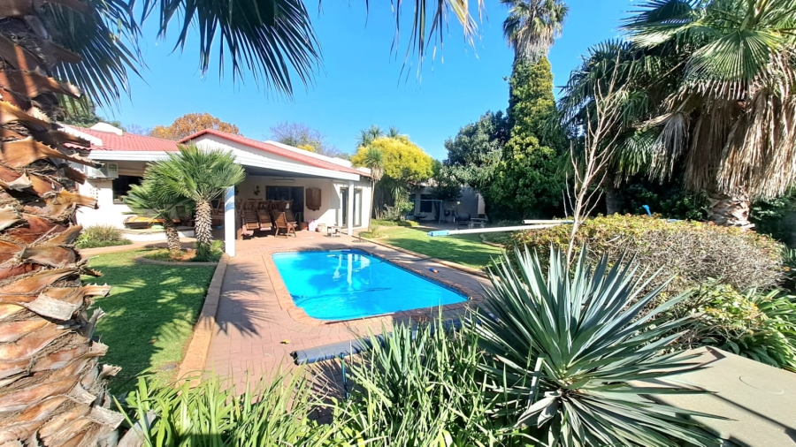 4 Bedroom Property for Sale in Three Rivers East Gauteng