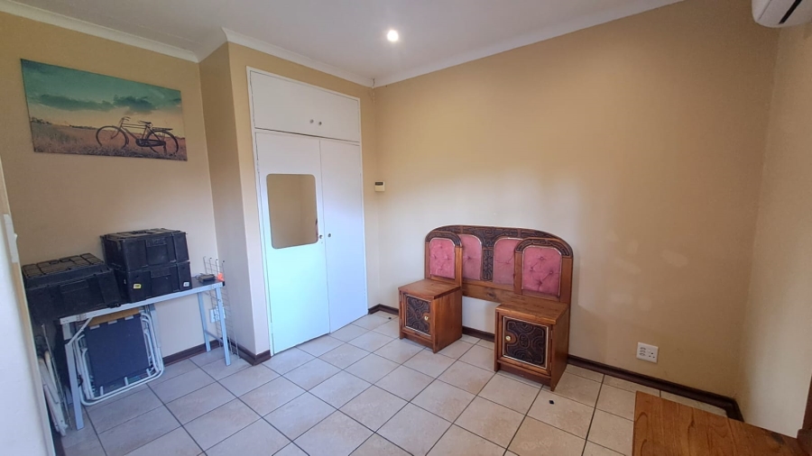 4 Bedroom Property for Sale in Three Rivers East Gauteng