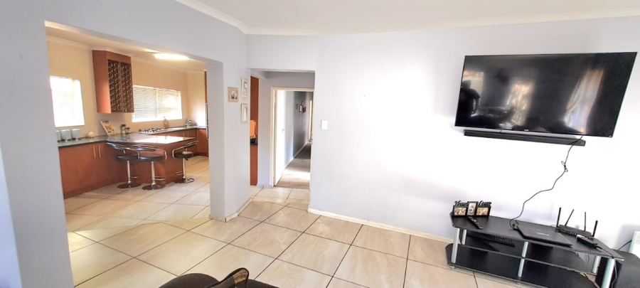 3 Bedroom Property for Sale in Three Rivers East Gauteng