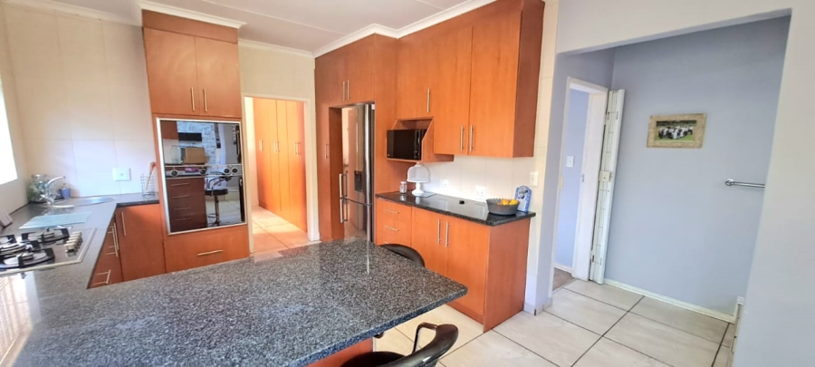 3 Bedroom Property for Sale in Three Rivers East Gauteng