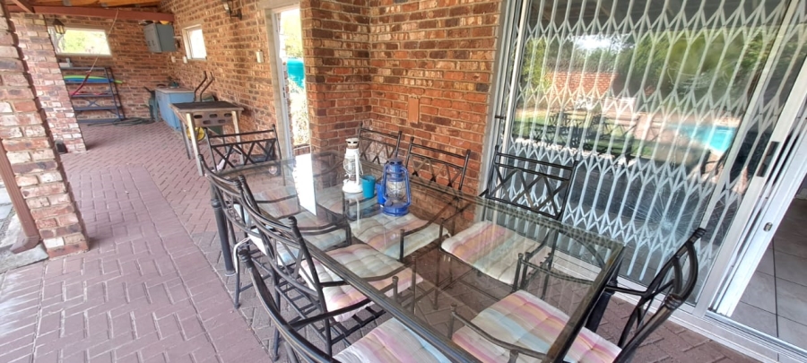 3 Bedroom Property for Sale in Three Rivers East Gauteng