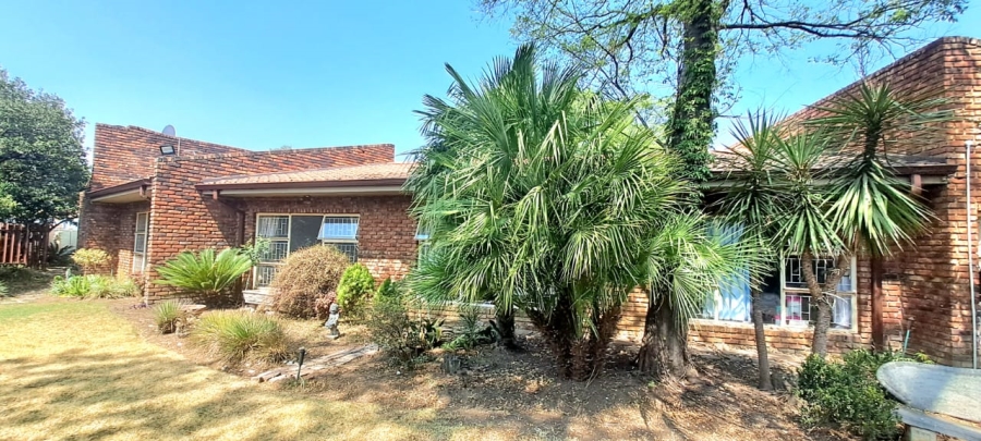 3 Bedroom Property for Sale in Three Rivers East Gauteng