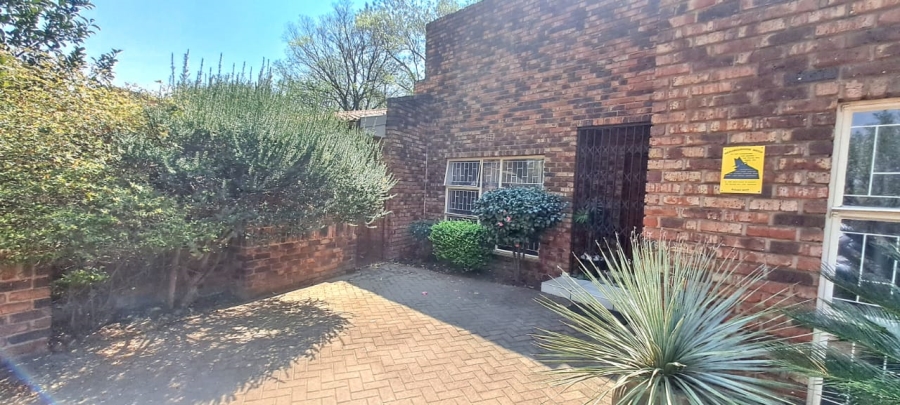 3 Bedroom Property for Sale in Three Rivers East Gauteng