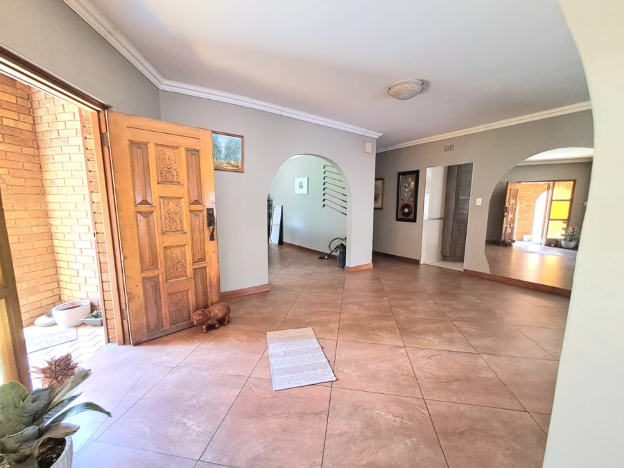 4 Bedroom Property for Sale in Three Rivers East Gauteng