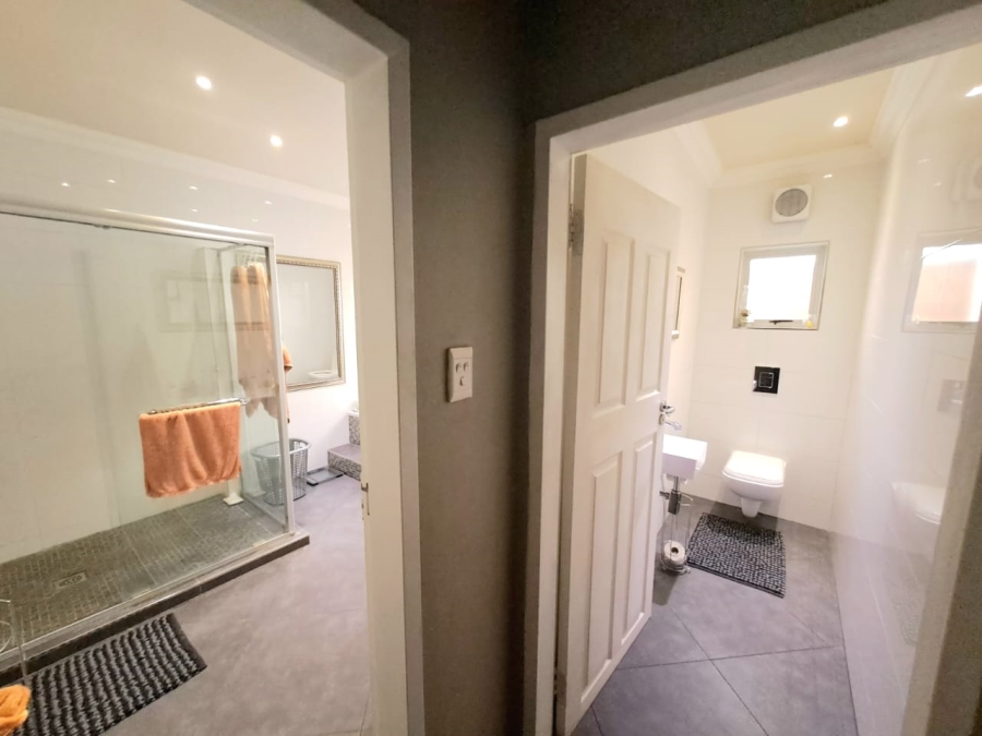 4 Bedroom Property for Sale in Three Rivers East Gauteng