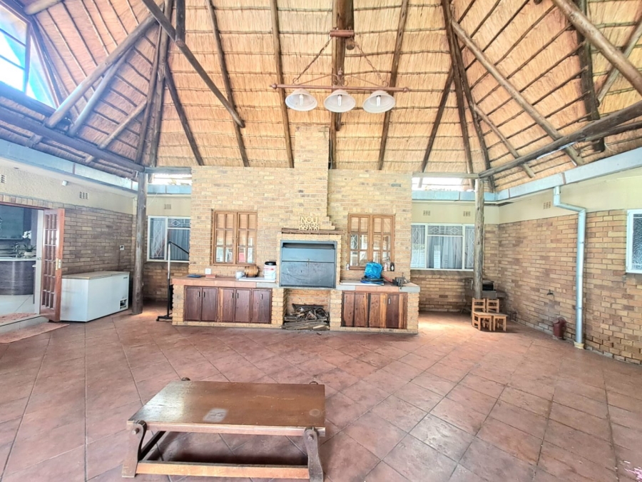 4 Bedroom Property for Sale in Three Rivers East Gauteng