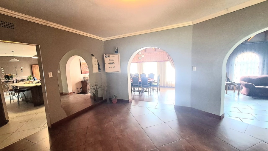 4 Bedroom Property for Sale in Three Rivers East Gauteng