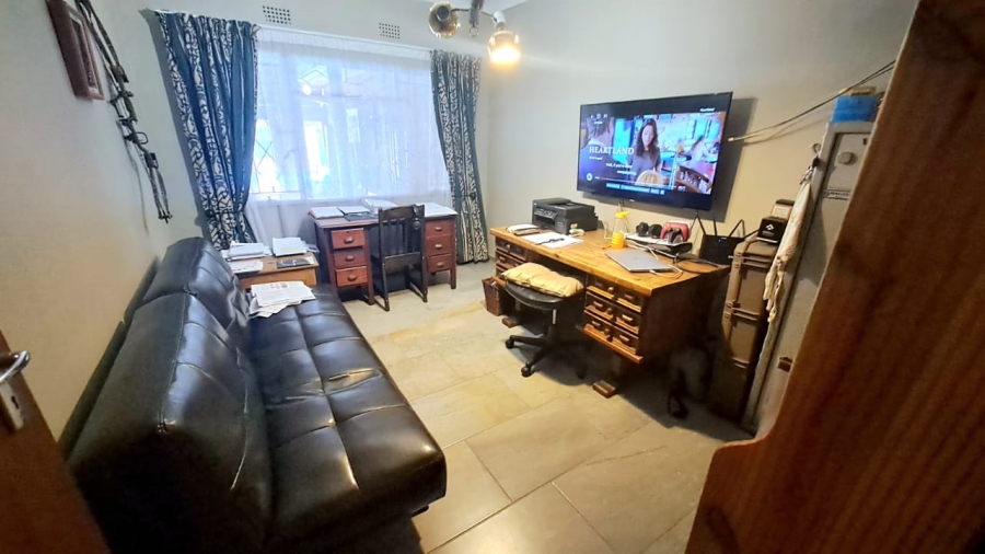 4 Bedroom Property for Sale in Three Rivers East Gauteng