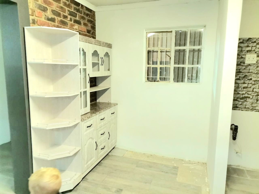4 Bedroom Property for Sale in Unitas Park Gauteng