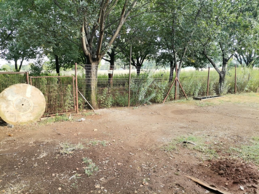 4 Bedroom Property for Sale in Unitas Park Gauteng