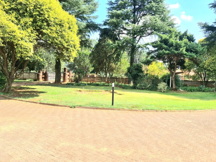 4 Bedroom Property for Sale in Unitas Park Gauteng
