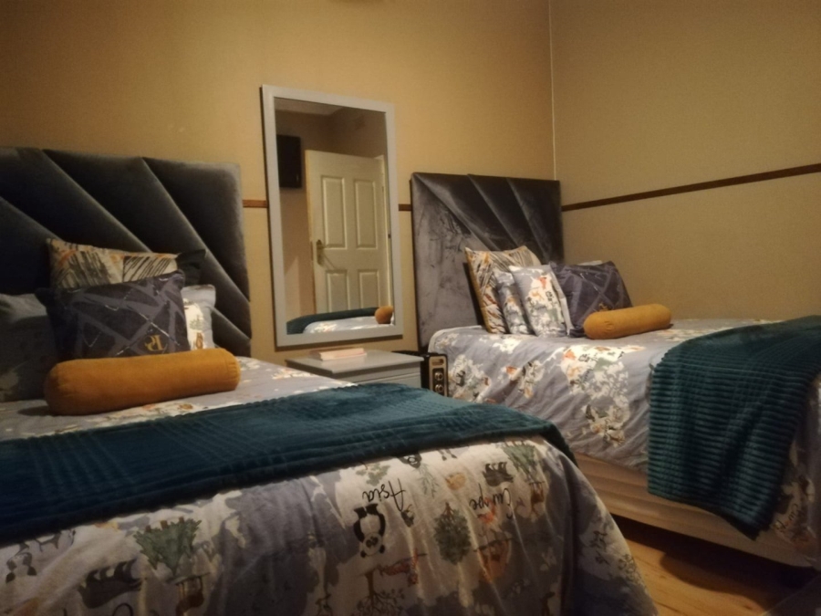 5 Bedroom Property for Sale in Three Rivers East Gauteng