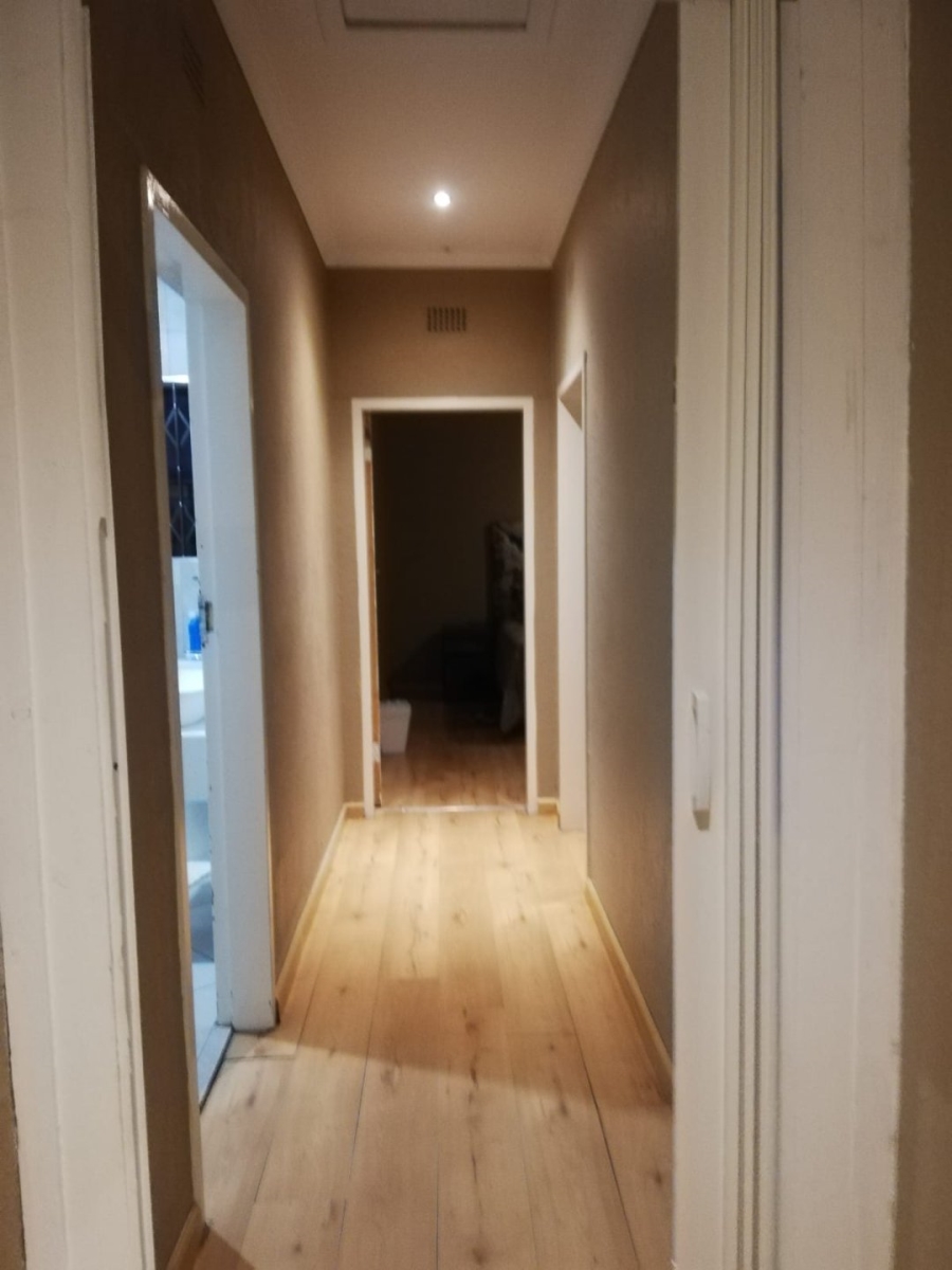 5 Bedroom Property for Sale in Three Rivers East Gauteng