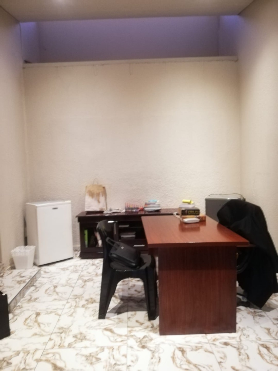 5 Bedroom Property for Sale in Three Rivers East Gauteng