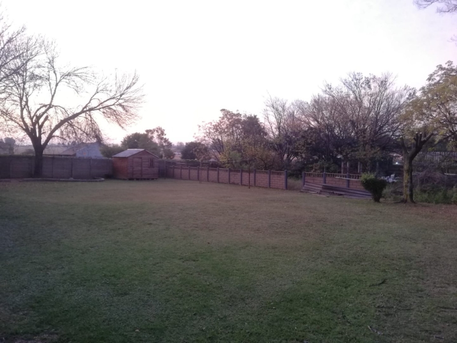 5 Bedroom Property for Sale in Three Rivers East Gauteng