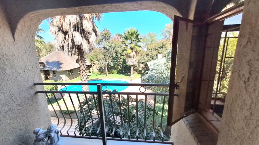 4 Bedroom Property for Sale in Unitas Park Gauteng
