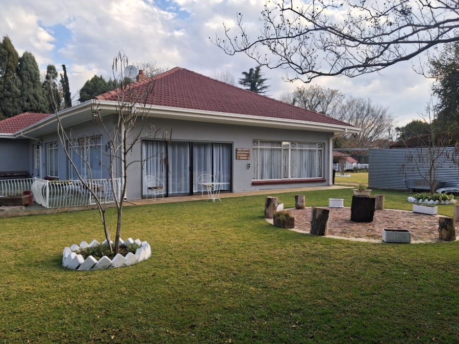3 Bedroom Property for Sale in Unitas Park Gauteng