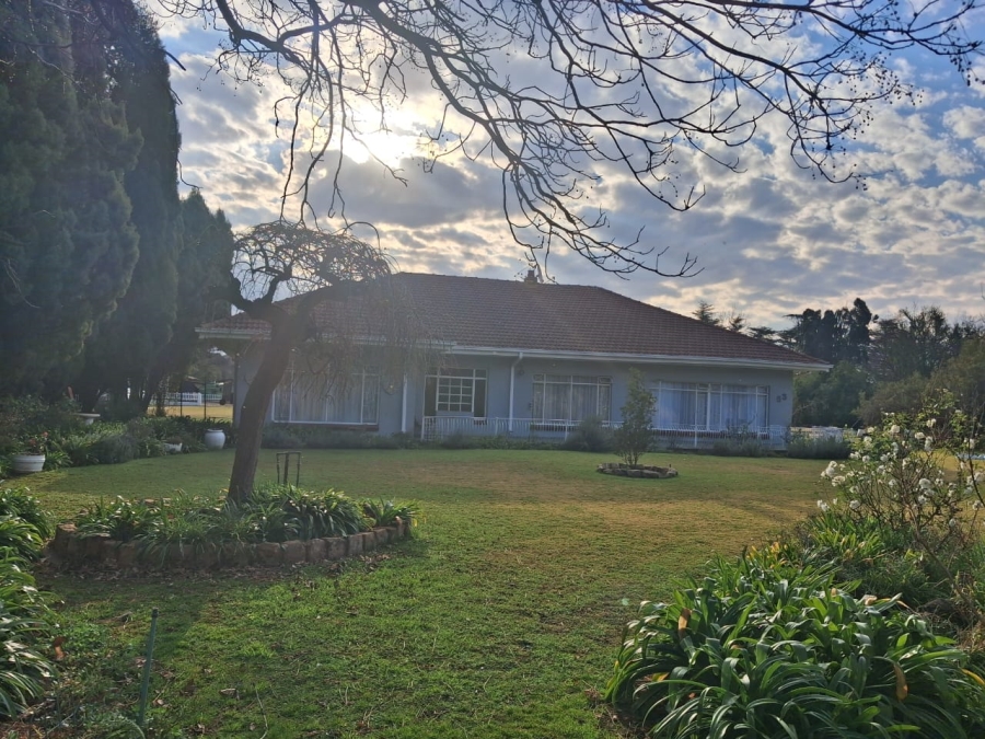 3 Bedroom Property for Sale in Unitas Park Gauteng