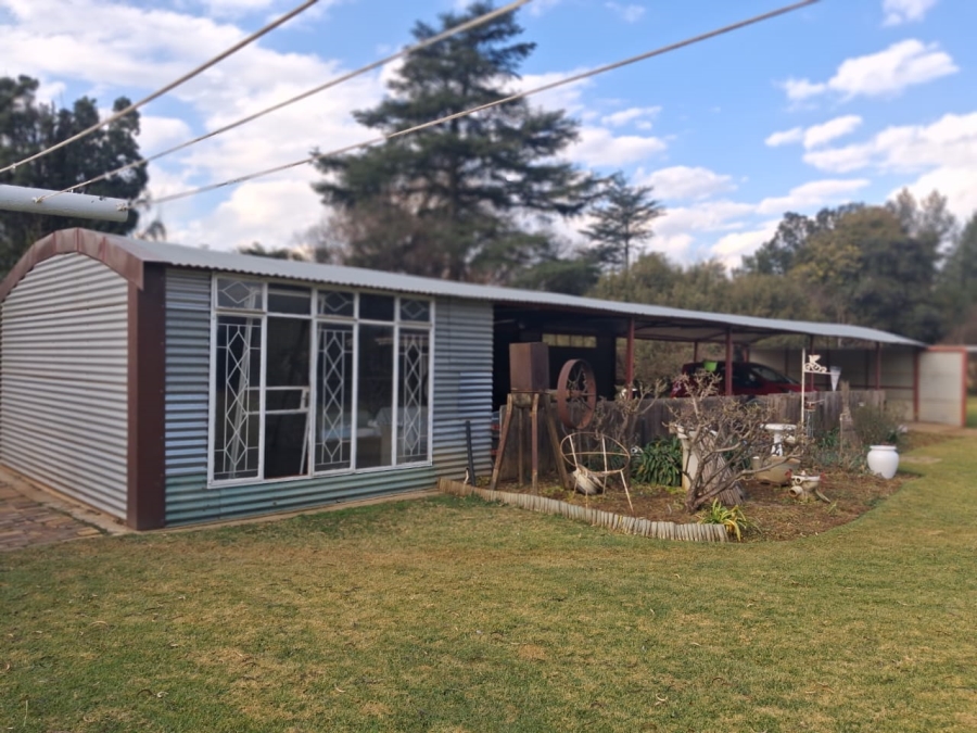 3 Bedroom Property for Sale in Unitas Park Gauteng