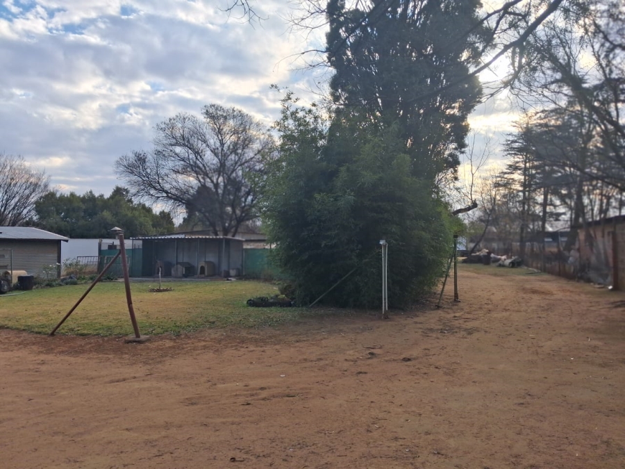 3 Bedroom Property for Sale in Unitas Park Gauteng