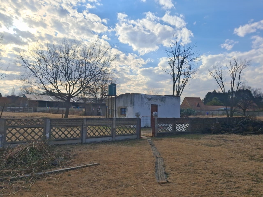 3 Bedroom Property for Sale in Unitas Park Gauteng