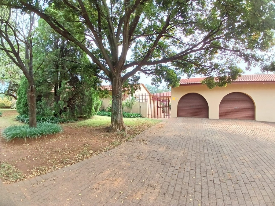 4 Bedroom Property for Sale in Three Rivers East Gauteng