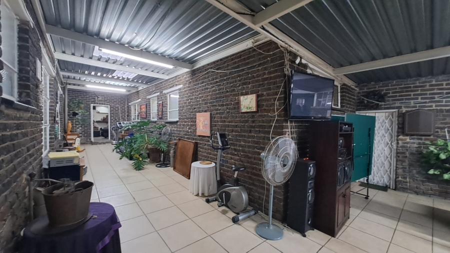 4 Bedroom Property for Sale in Three Rivers East Gauteng