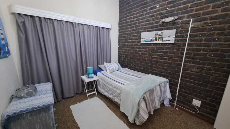 4 Bedroom Property for Sale in Three Rivers East Gauteng