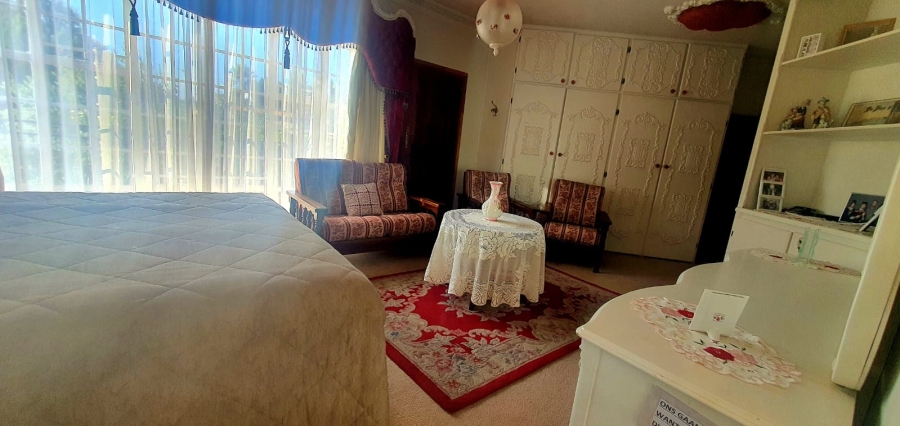 4 Bedroom Property for Sale in Three Rivers East Gauteng