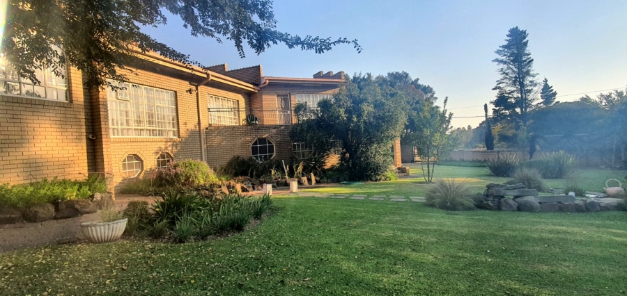 4 Bedroom Property for Sale in Three Rivers East Gauteng