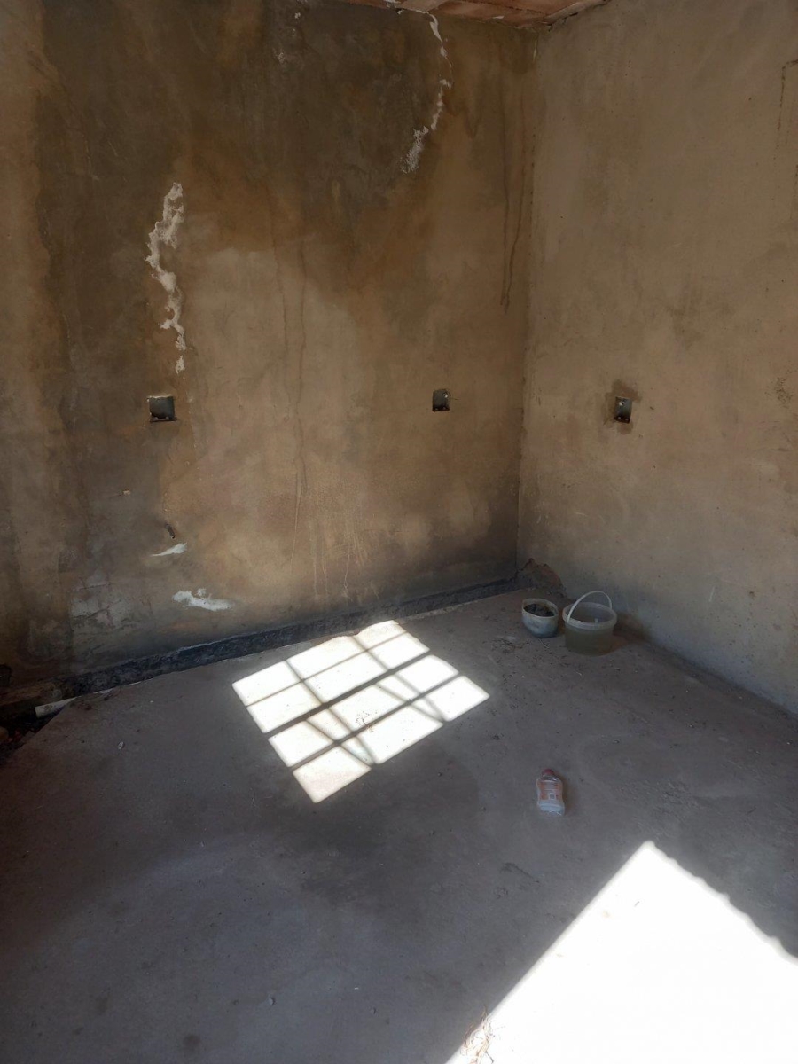 2 Bedroom Property for Sale in Greenhills Gauteng