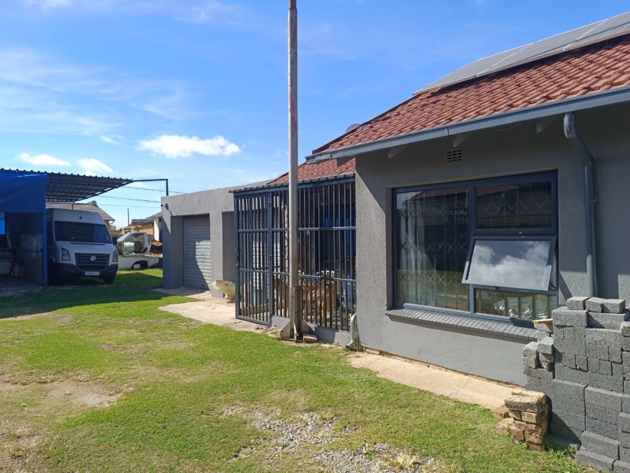 5 Bedroom Property for Sale in Finsbury Gauteng