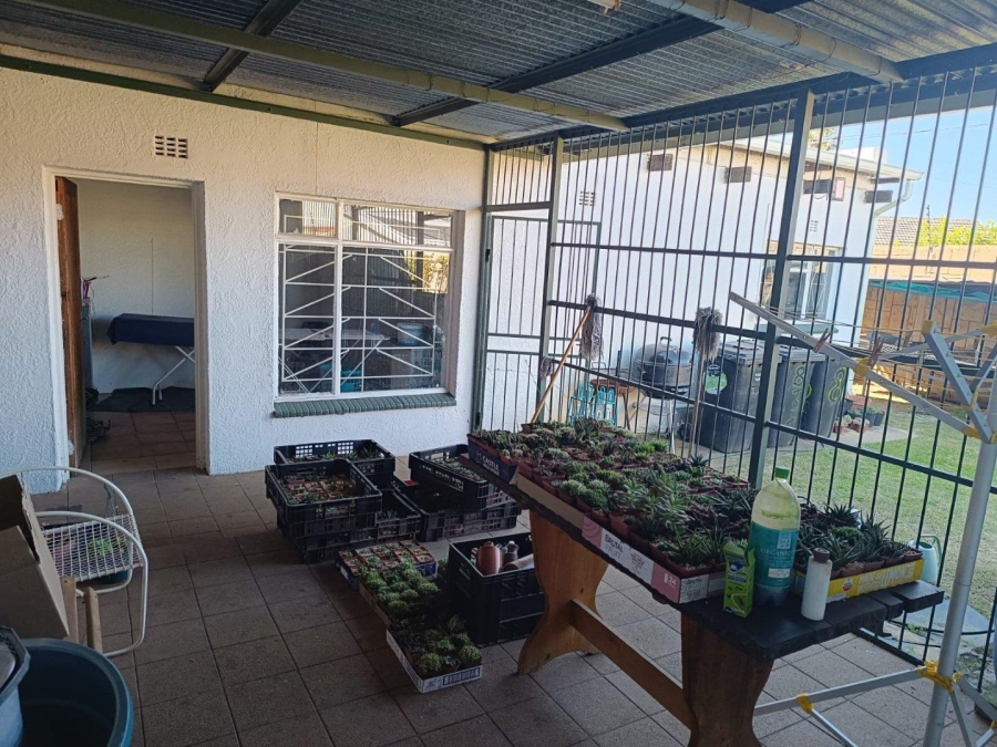 3 Bedroom Property for Sale in Helikonpark Gauteng
