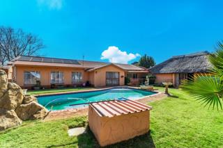 6 Bedroom Property for Sale in Westonaria Gauteng