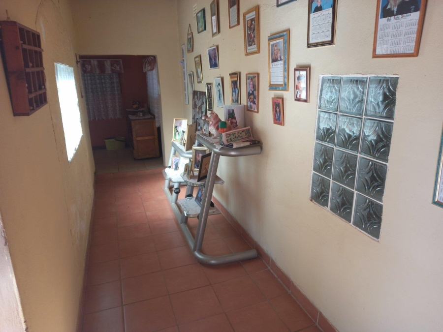 6 Bedroom Property for Sale in Westonaria Gauteng