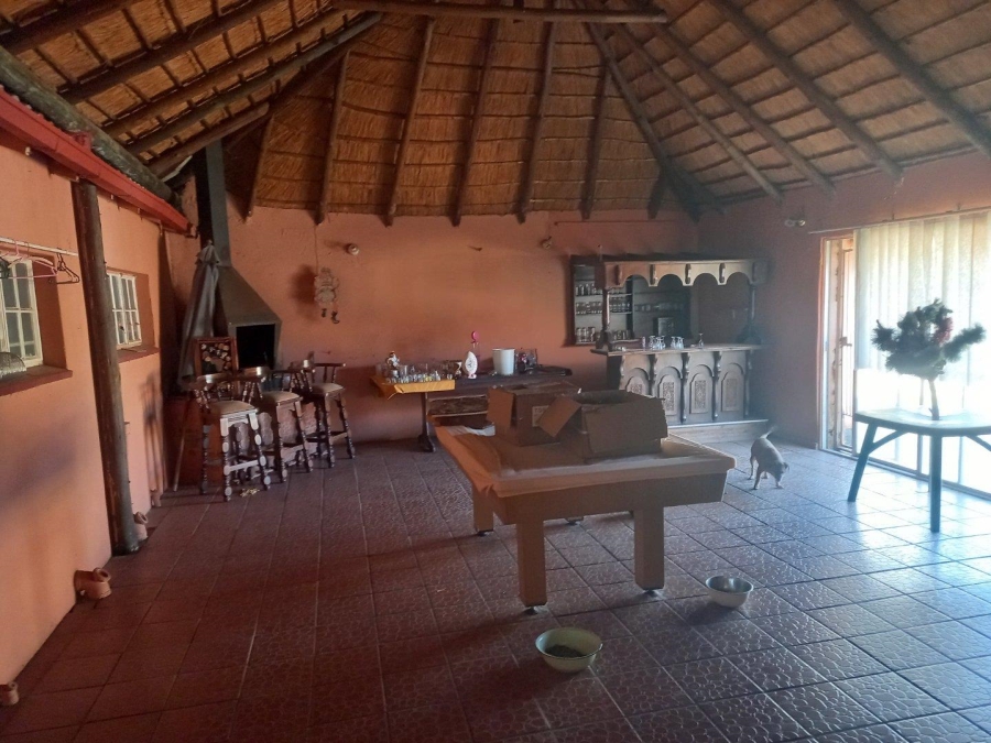 6 Bedroom Property for Sale in Westonaria Gauteng