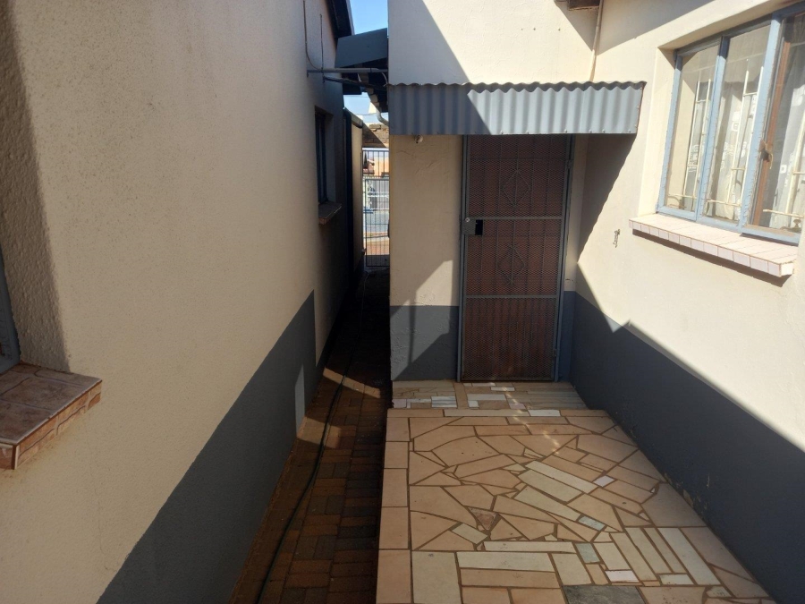 3 Bedroom Property for Sale in Toekomsrus Gauteng