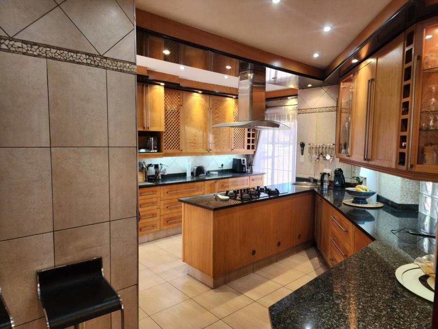 3 Bedroom Property for Sale in Sunninghill Gauteng
