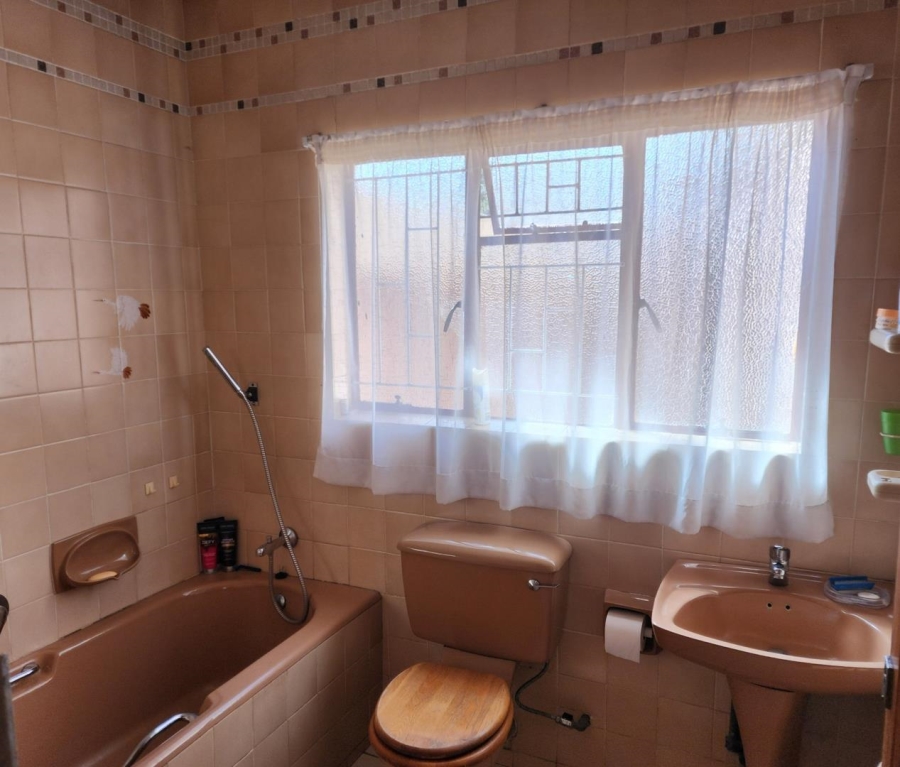 3 Bedroom Property for Sale in Sunninghill Gauteng