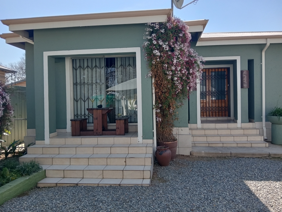 9 Bedroom Property for Sale in Northmead Gauteng