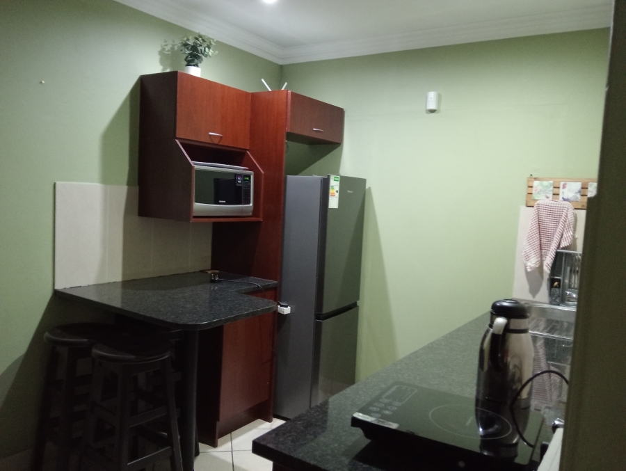 9 Bedroom Property for Sale in Northmead Gauteng
